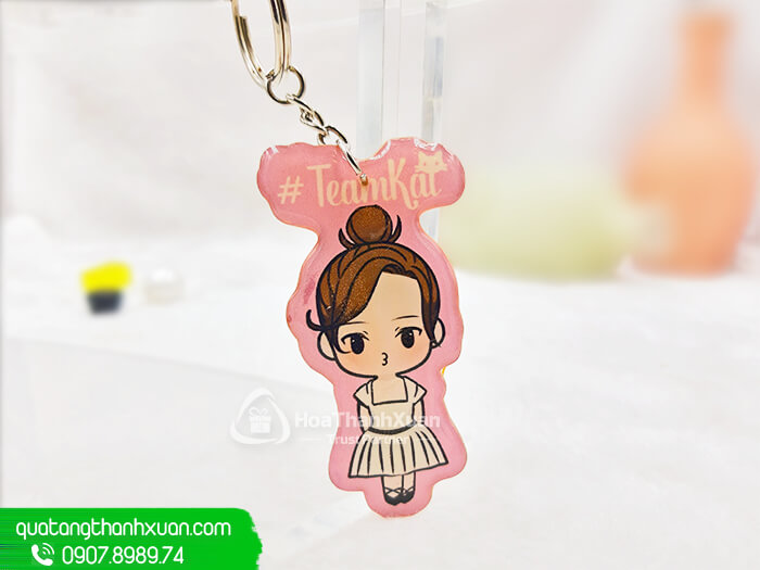 moc chia khoa keo khong vien co gai kute Móc Chìa Khóa Keo Không Viền Cô Gái Kute