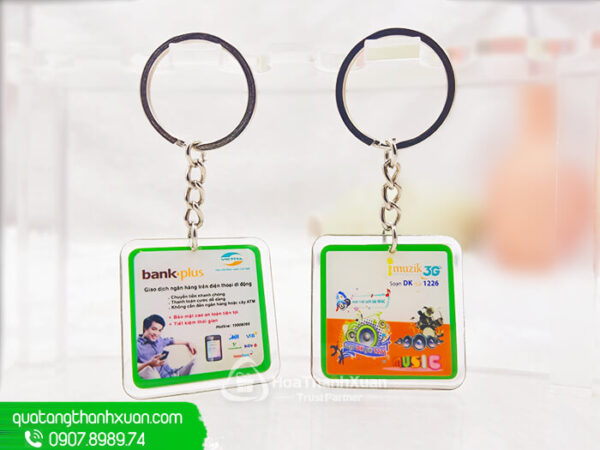 Móc Khóa Đổ Keo Hình Vuông Khoen Cạnh