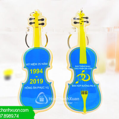 Móc Khóa Keo Không Viền Hình Cây Đàn