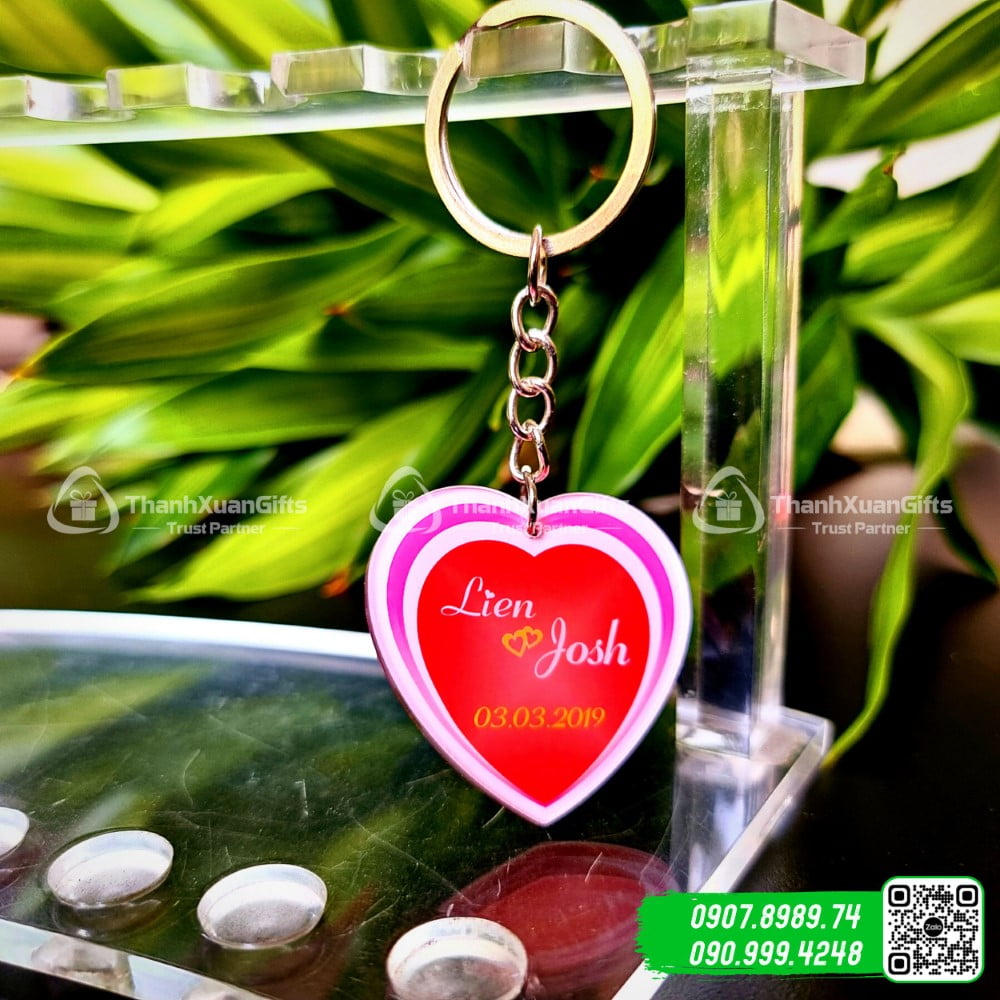 moc khoa mica hinh trai tim mau so 01b Móc Khóa Mica Hình Trái Tim Mẫu Số 01B