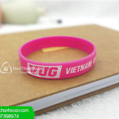 Vòng Tay Cao Su Dập Chìm Logo VUG