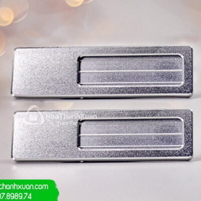 Bảng Tên Nhân Viên Kim Loại Xi Cao Cấp 01