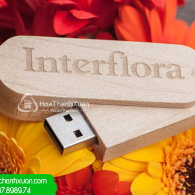 USB Vỏ Gỗ Dạng Thân Xoay Tròn - UVG06