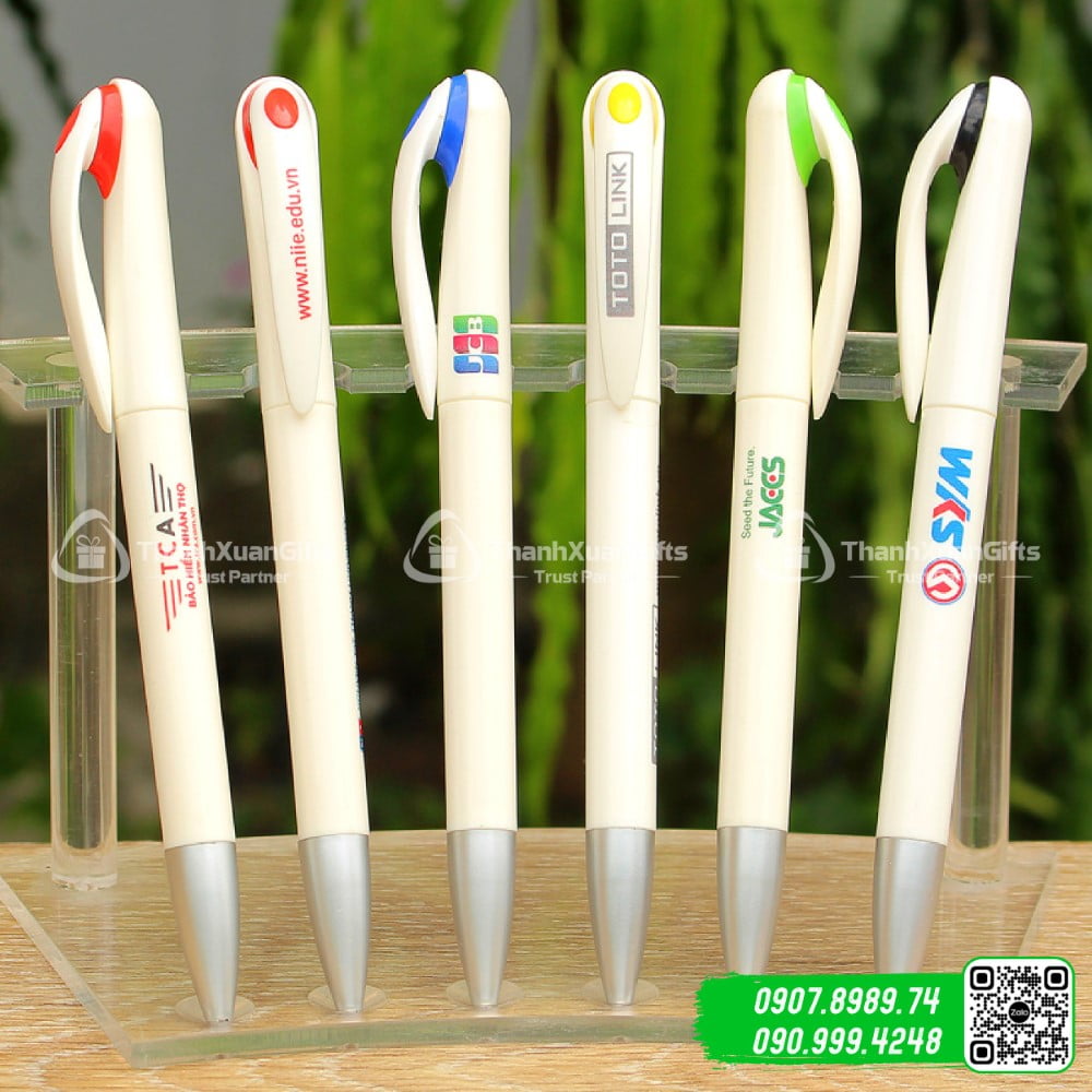 Bút bi nhựa AP-201 in logo