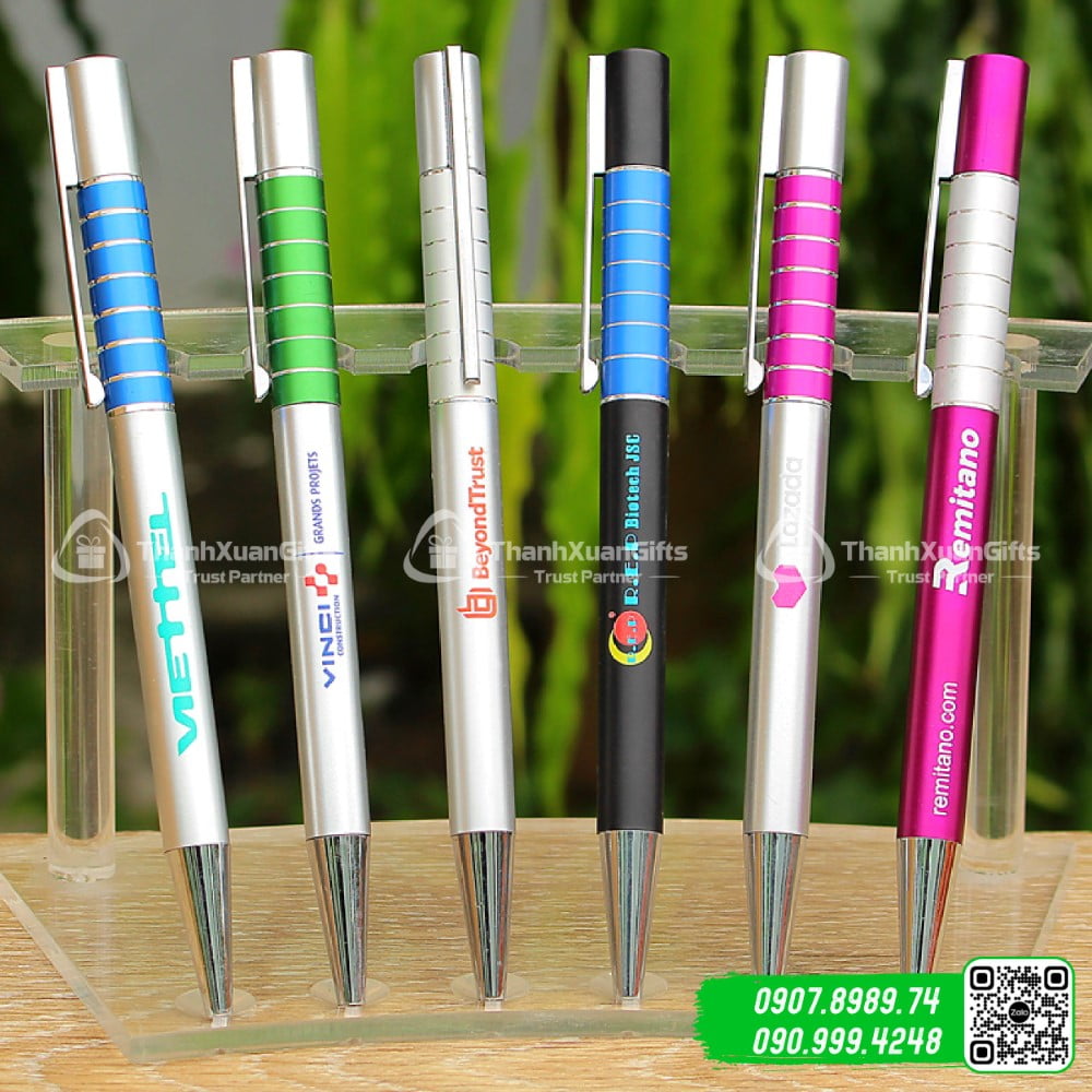 Bút bi nhựa xi BP-2017C