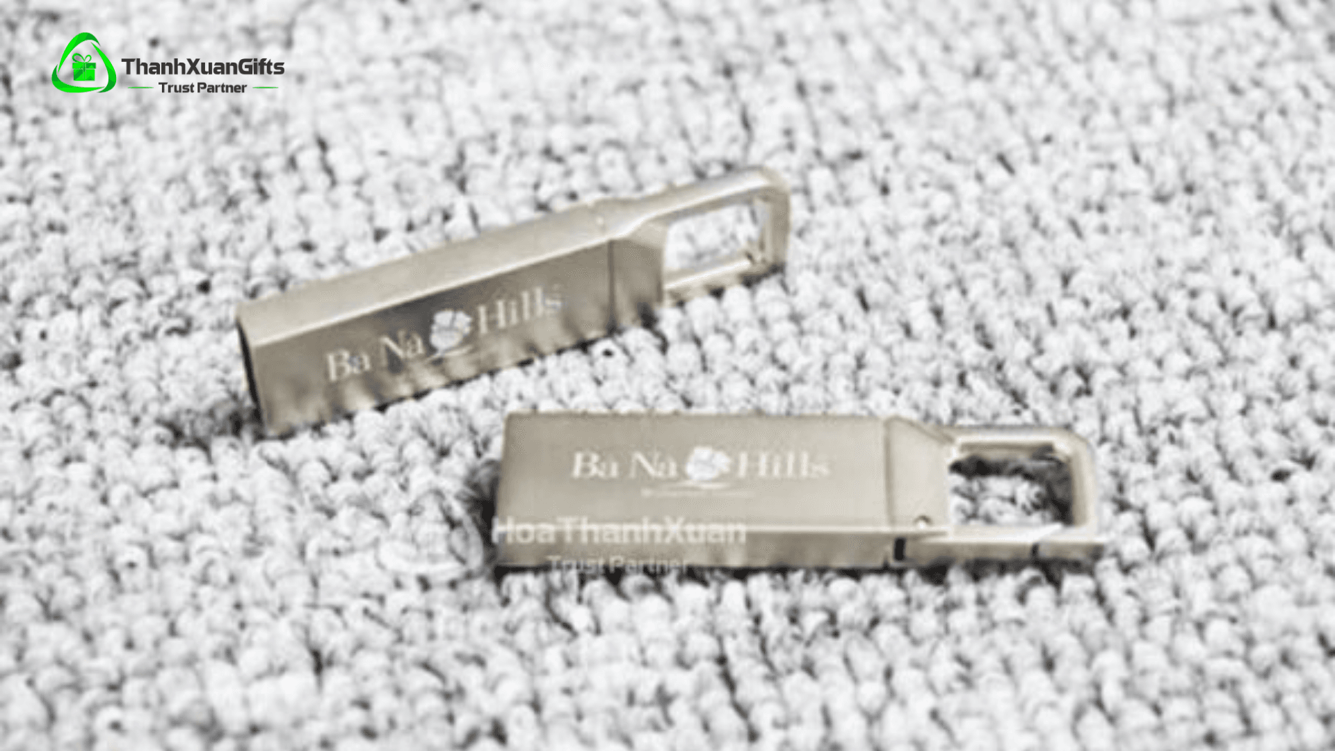 USB kim loại